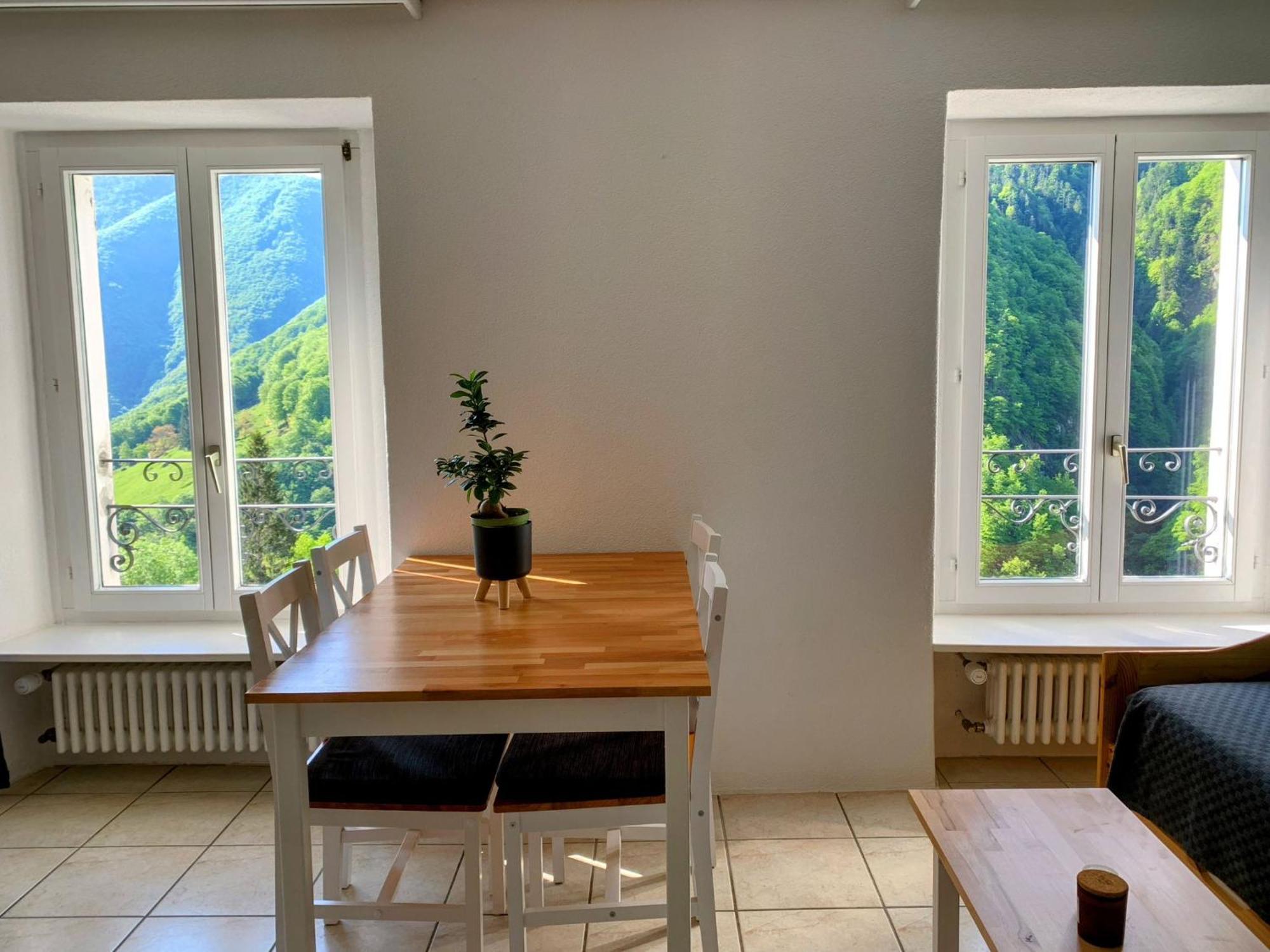 Casa Gialla Russo Ngoại thất bức ảnh